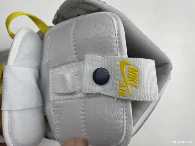 MaikeSneakers Air Jordan Light CW6576-100 High Smoke 1 Switch 0406